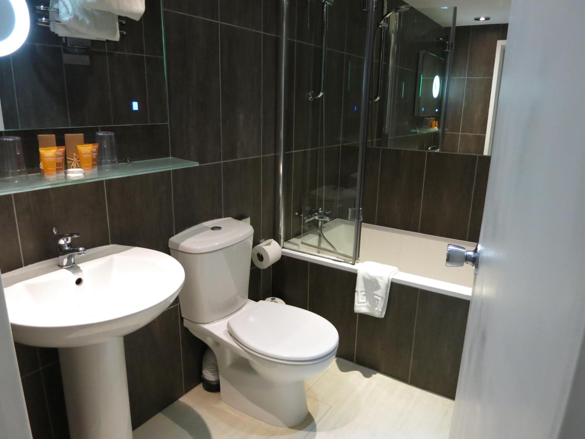 The Studley Hotel هاروغايت الغرفة الصورة